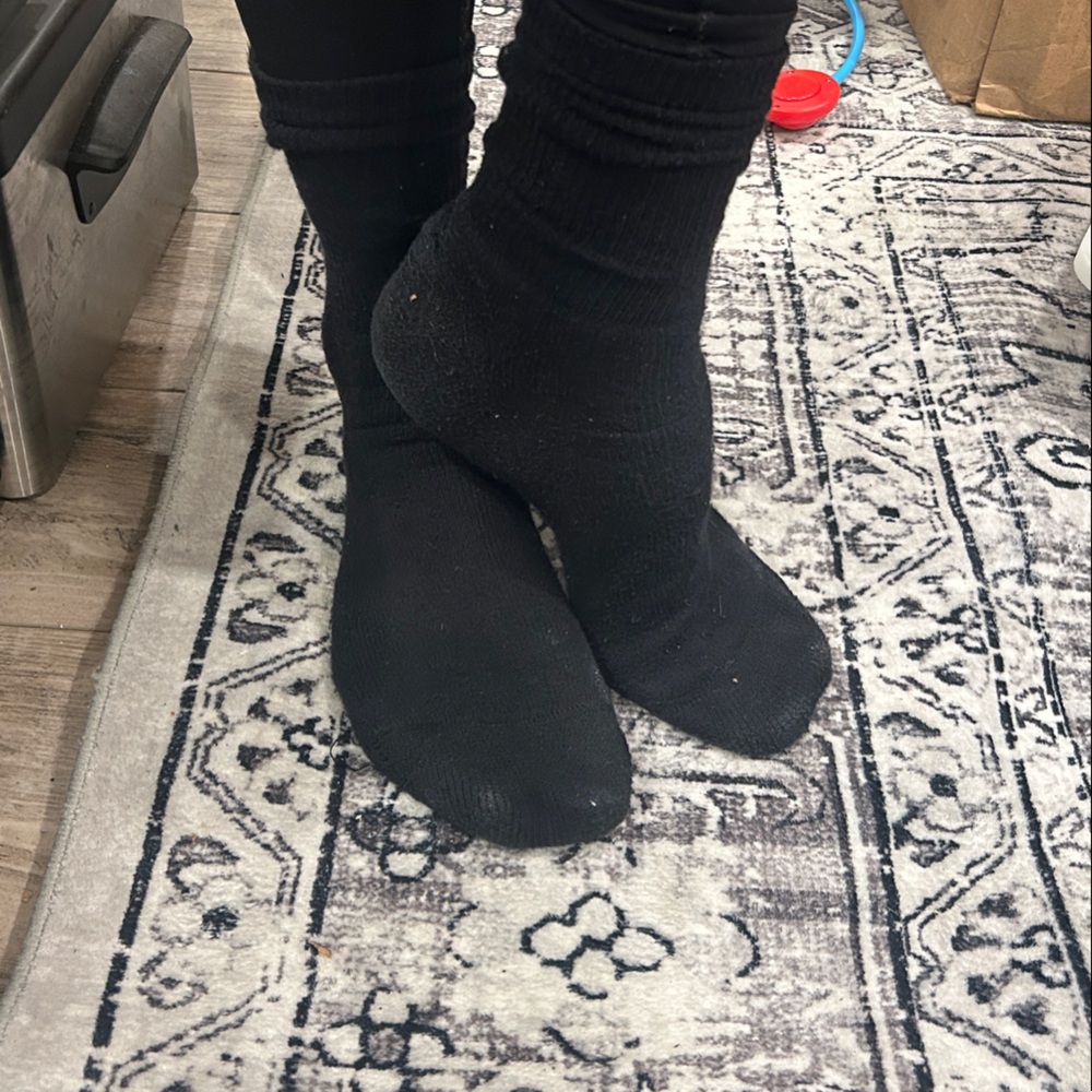11 Day Worn Hanes Black Crew Socks